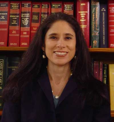 Attorney Sandra Mireles-Serra headshot